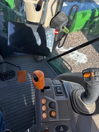 Image of John Deere 6155M equipment image 3