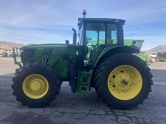 Image of John Deere 6155M equipment image 1