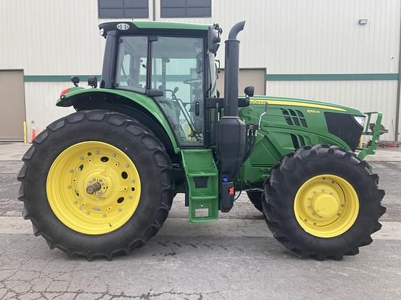 Image of John Deere 6155M equipment image 4