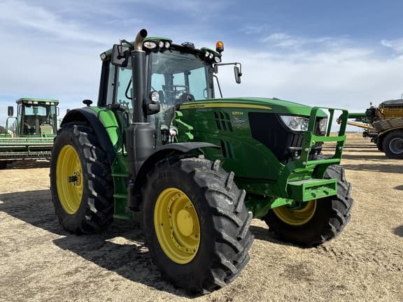 Image of John Deere 6155M equipment image 4