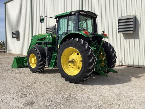 Image of John Deere 6155M equipment image 2
