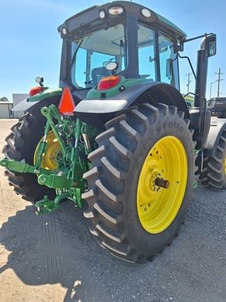 Image of John Deere 6155M equipment image 3