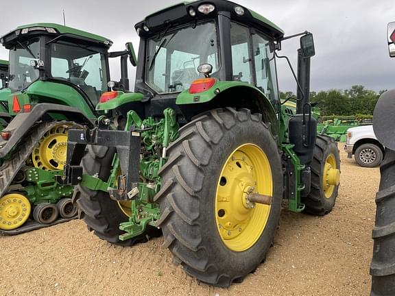 Image of John Deere 6155M equipment image 2