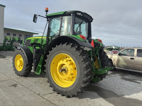 Image of John Deere 6155M equipment image 3