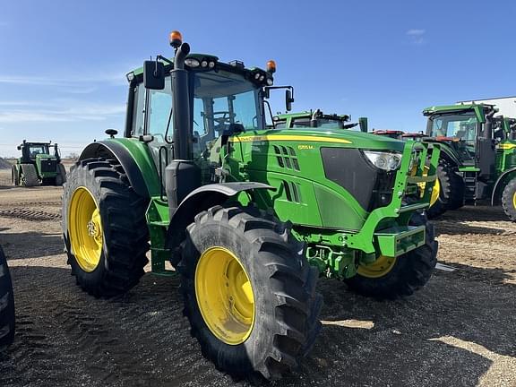 Image of John Deere 6155M equipment image 4