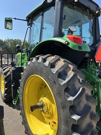 Image of John Deere 6155M equipment image 3
