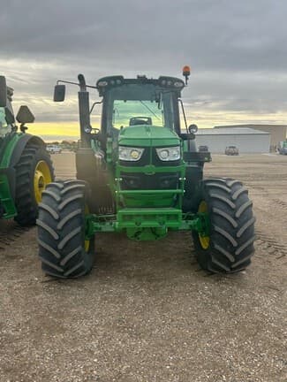 Image of John Deere 6155M equipment image 3