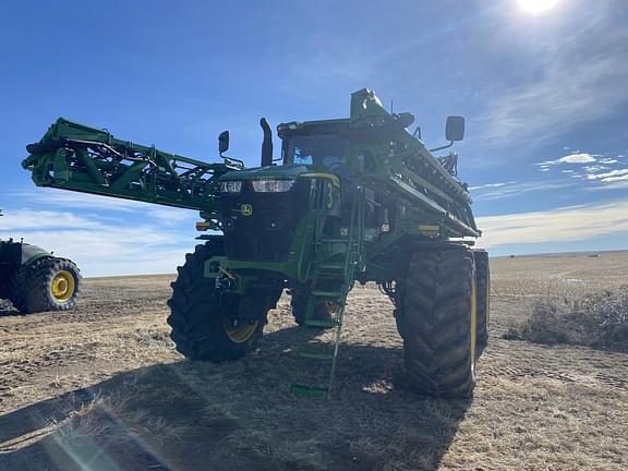 Image of John Deere 616R equipment image 1