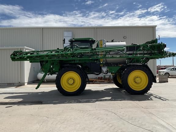 Image of John Deere 616R equipment image 1