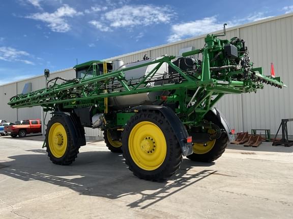 Image of John Deere 616R equipment image 2