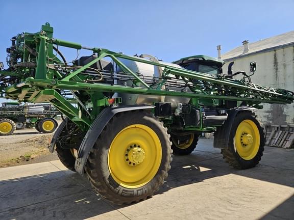 Image of John Deere 616R equipment image 3