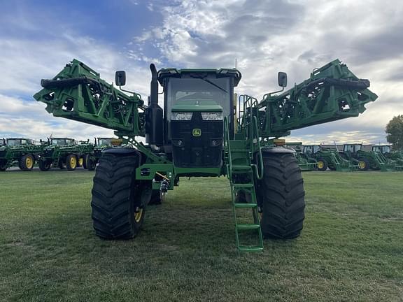 Image of John Deere 616R equipment image 2