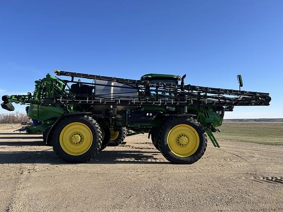 Image of John Deere 616R equipment image 2