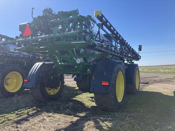 Image of John Deere 616R equipment image 2