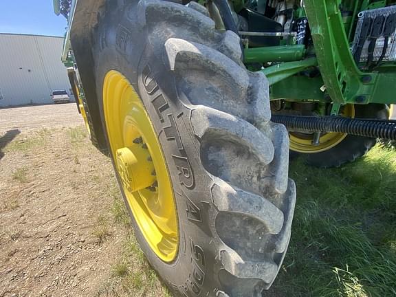Image of John Deere 616R equipment image 3