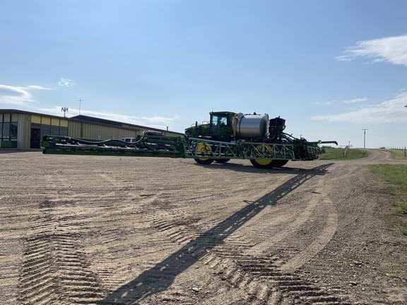 Image of John Deere 616R equipment image 4