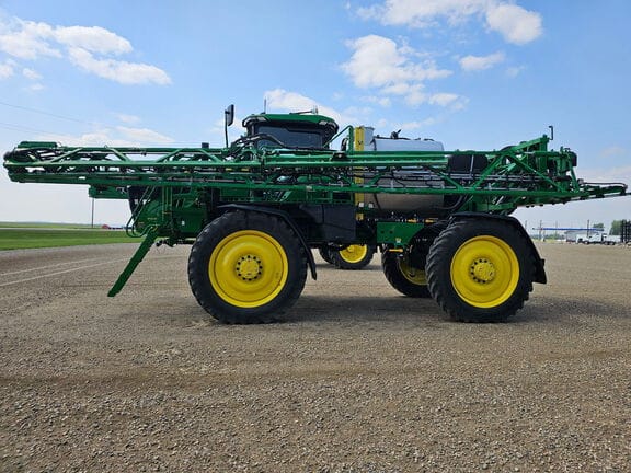 Main image John Deere 616R