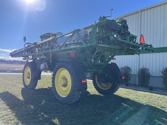 Image of John Deere 616R equipment image 2