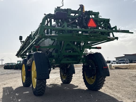 Image of John Deere 616R equipment image 3