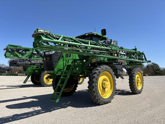 2024 John Deere 616R Equipment Image0