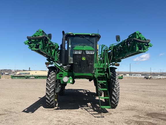 Image of John Deere 616R equipment image 4