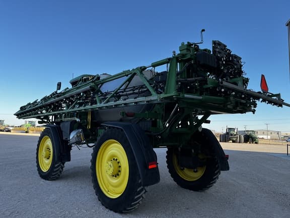 Image of John Deere 616R equipment image 2