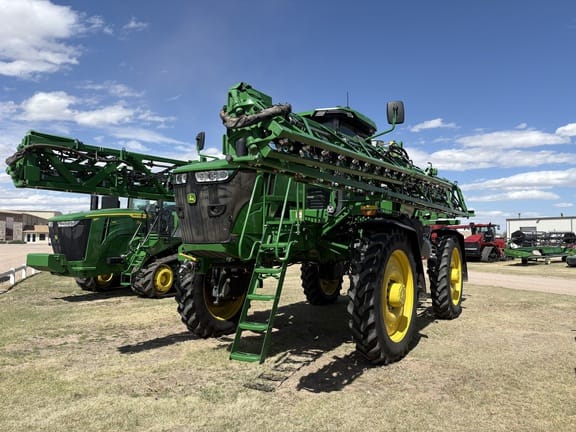 2024 John Deere 616R Equipment Image0