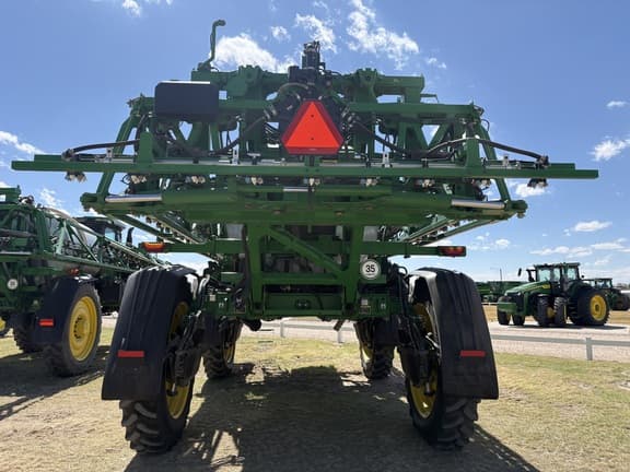 Image of John Deere 616R equipment image 2