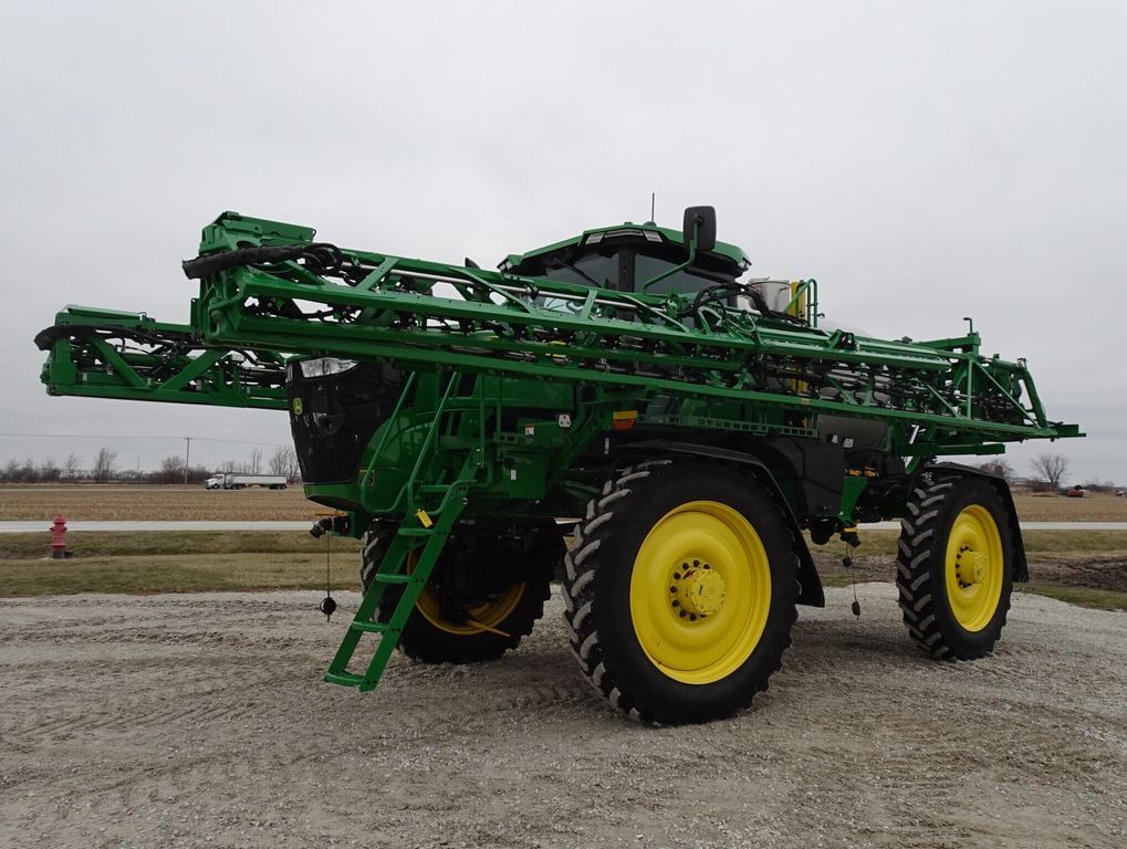 Main image John Deere 616R