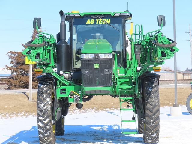 Image of John Deere 616R equipment image 2