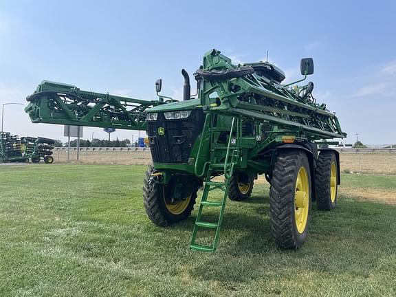 Image of John Deere 616R equipment image 3