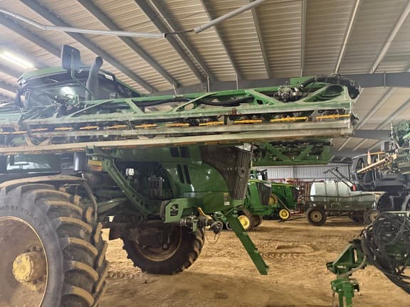 Image of John Deere 616R equipment image 3
