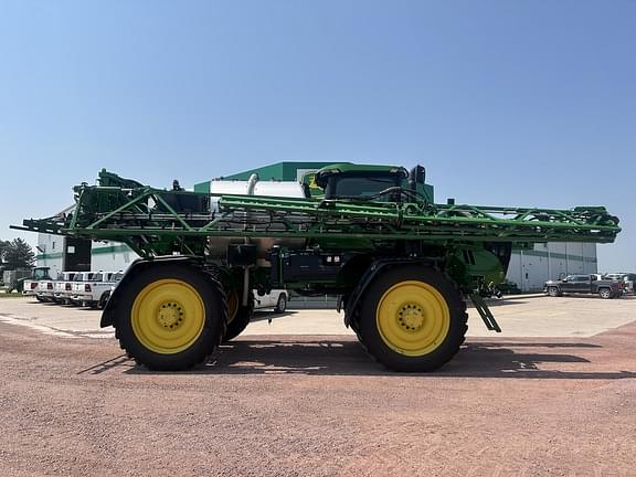 Image of John Deere 616R Primary image