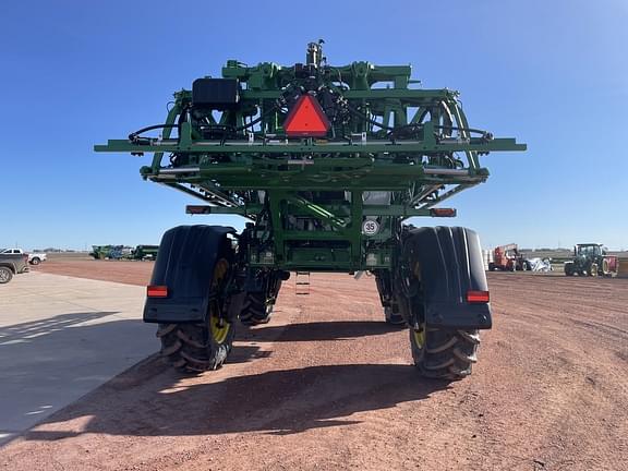 Image of John Deere 616R equipment image 2