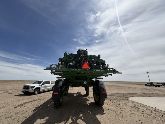 Image of John Deere 616R equipment image 4