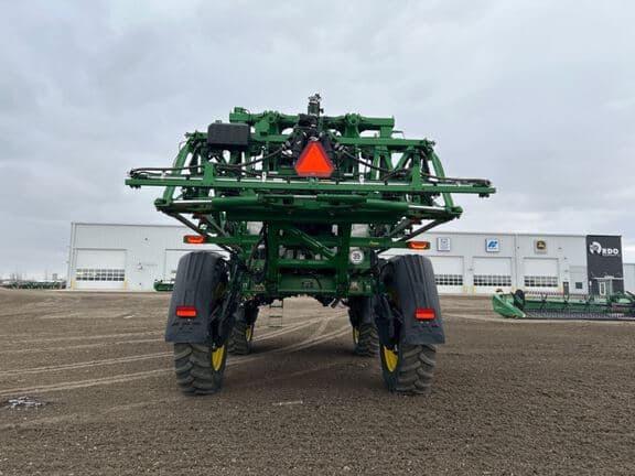 Image of John Deere 616R equipment image 3