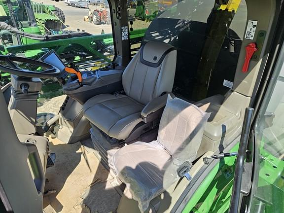 Image of John Deere 616R equipment image 4