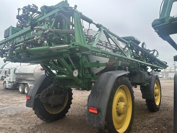 Image of John Deere 616R equipment image 4