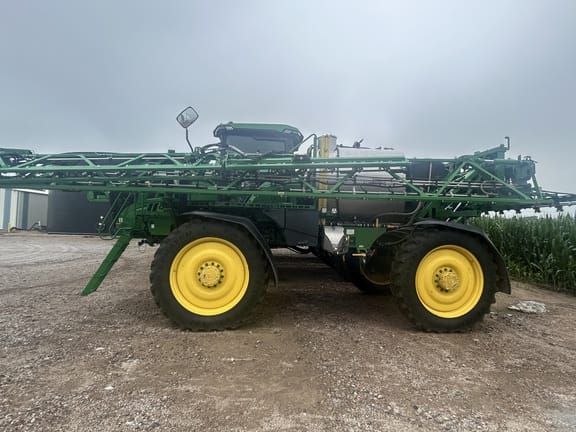 2024 John Deere 616R Equipment Image0