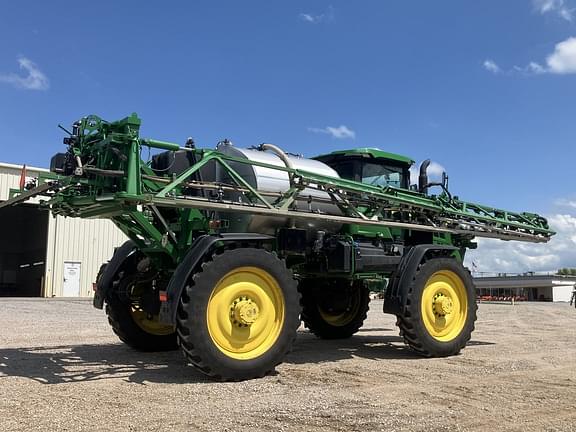 Image of John Deere 616R equipment image 3