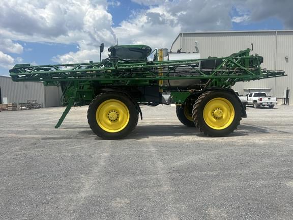 Image of John Deere 616R equipment image 1