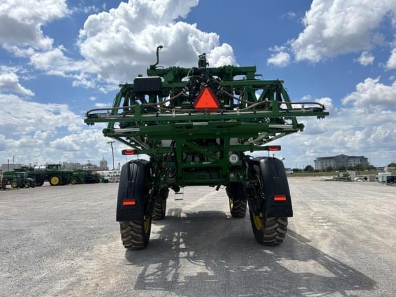 Image of John Deere 616R equipment image 3