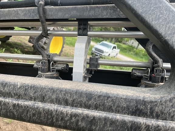 Image of John Deere 616R equipment image 3