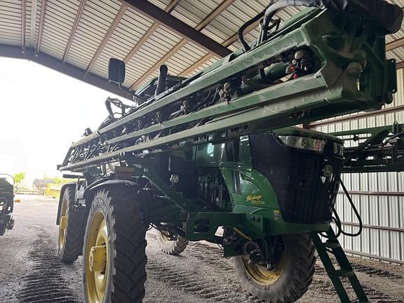 Image of John Deere 616R equipment image 3
