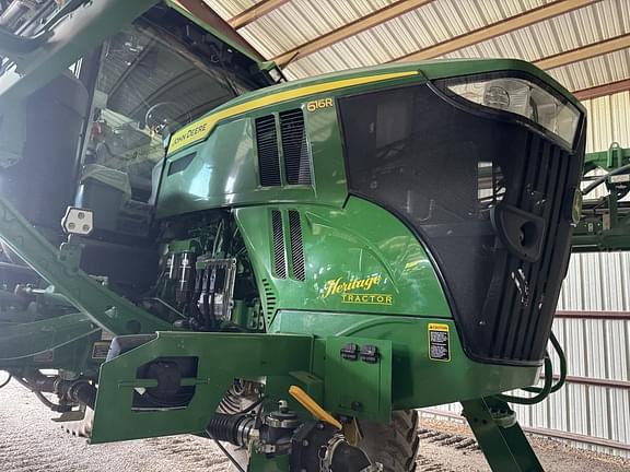 Image of John Deere 616R equipment image 4