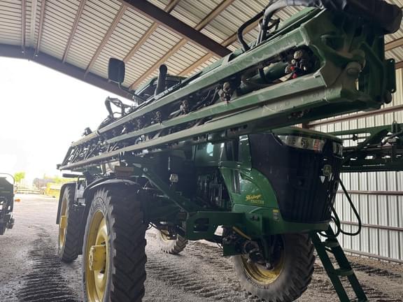 Image of John Deere 616R equipment image 3