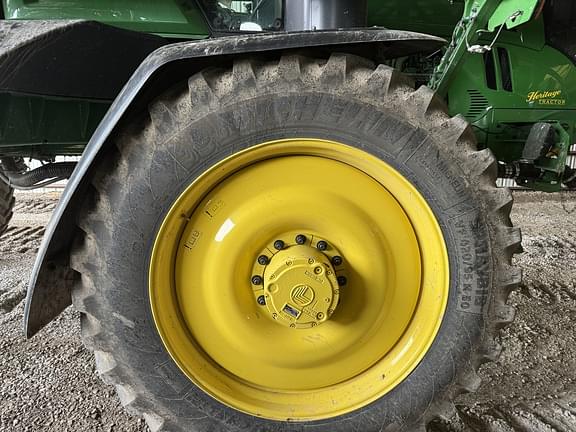 Image of John Deere 616R equipment image 1