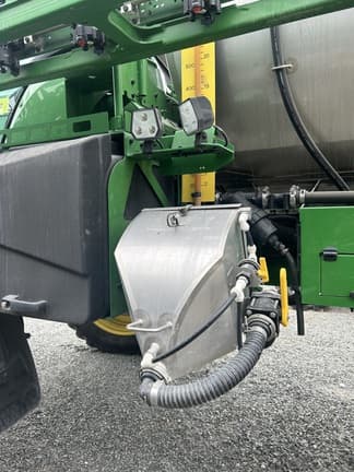 Image of John Deere 616R equipment image 3