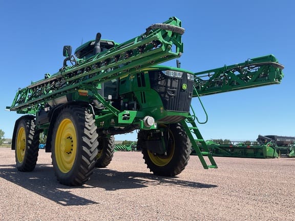 2024 John Deere 616R Equipment Image0