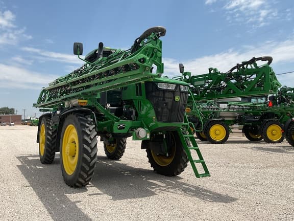 Image of John Deere 616R equipment image 4